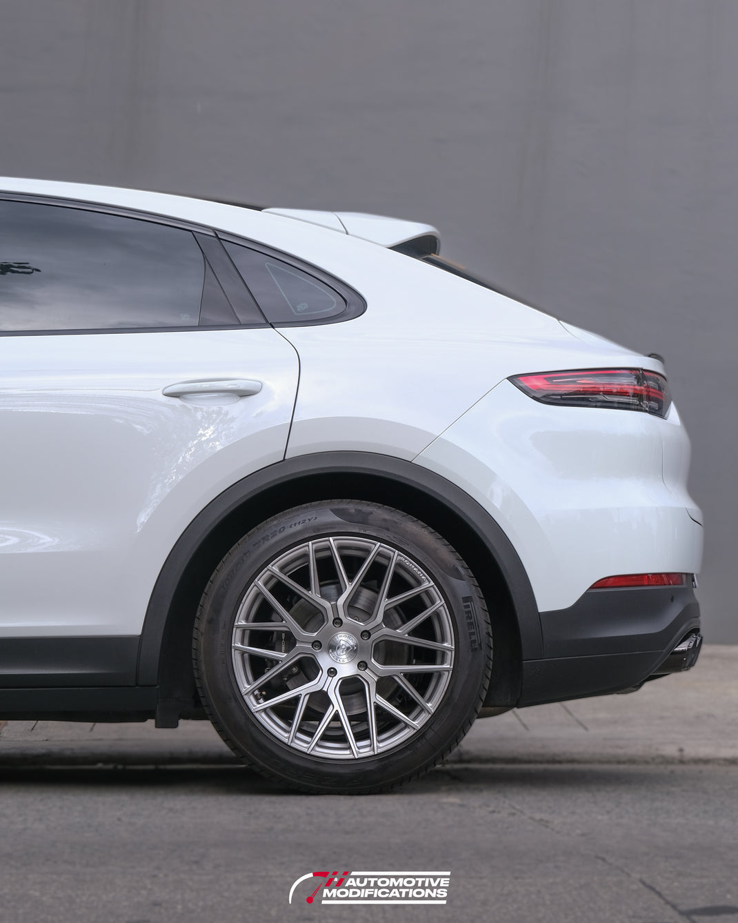 Cayenne White Rohana Wheels – I&I Automotive Modifications
